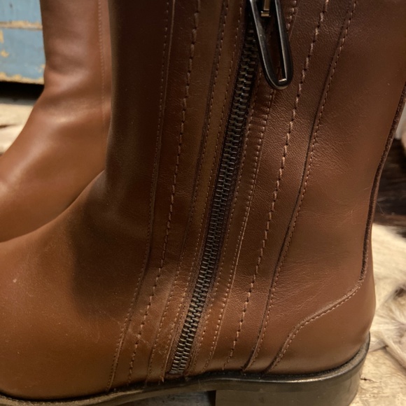 Aquatalia Boots size 9 - Picture 2 of 4